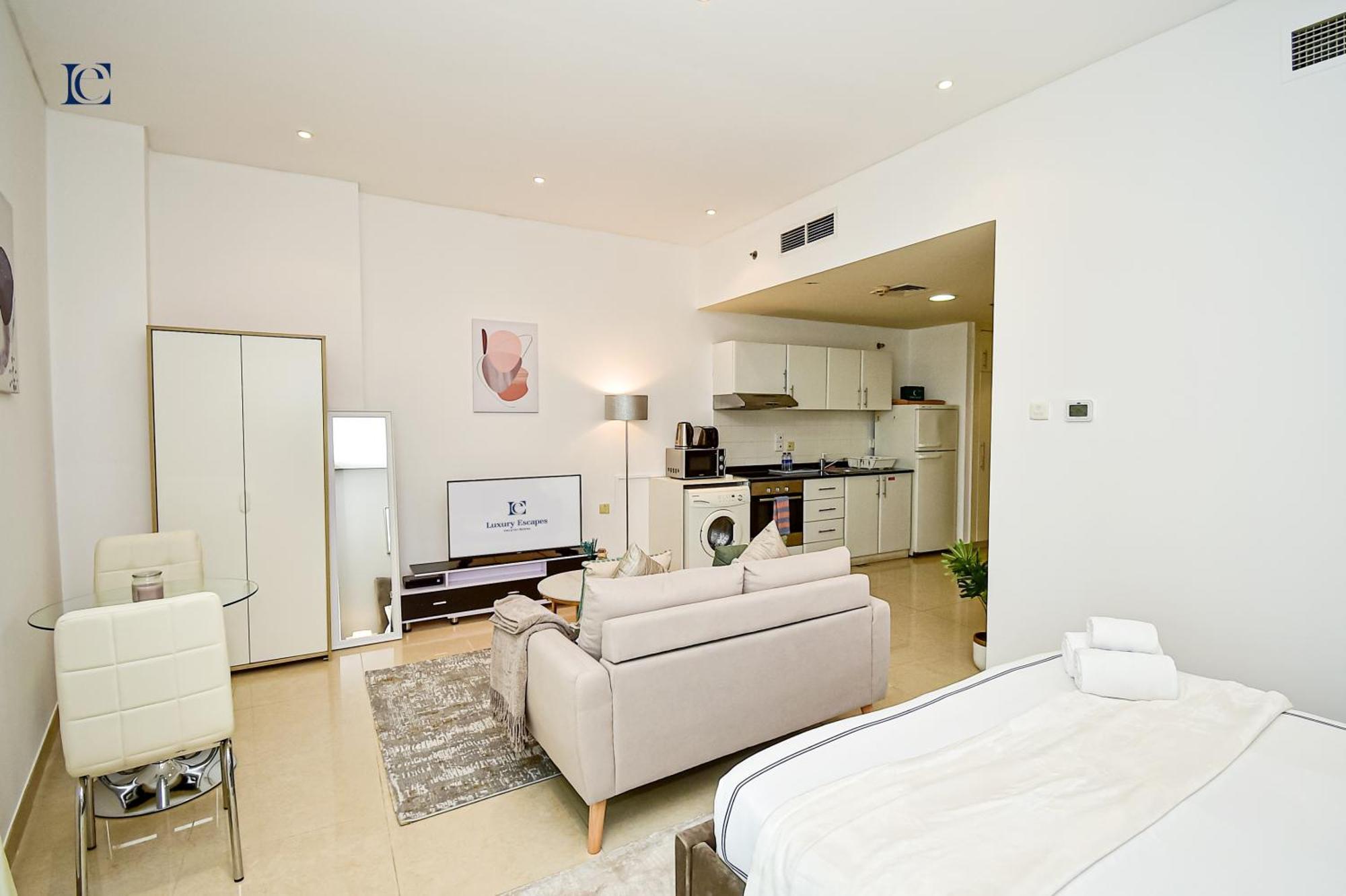 Luxury Escapes - Budget Studio With Balcony, Yacht Bay Marina Dubaj Kültér fotó