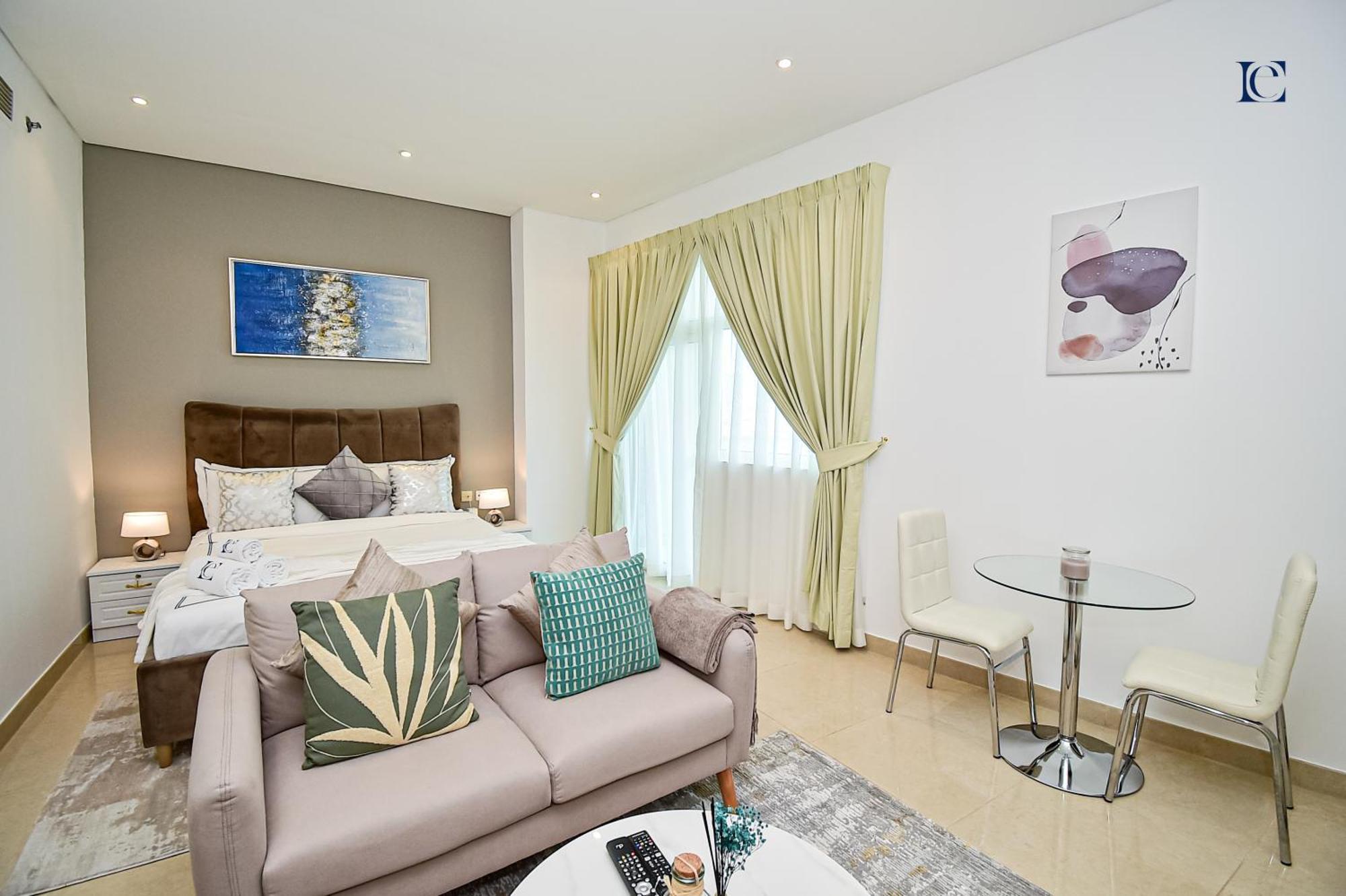 Luxury Escapes - Budget Studio With Balcony, Yacht Bay Marina Dubaj Kültér fotó